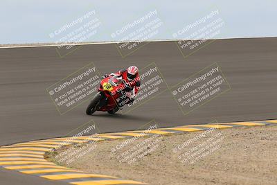 media/Sep-10-2022-SoCal Trackdays (Sat) [[a5bf35bb4a]]/Bowl Exit (1120am)/